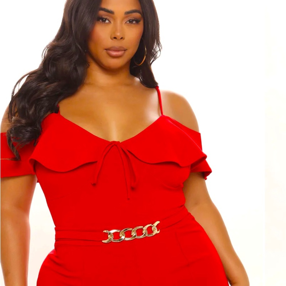 Fashion Nova Hot pink Jumpsuit size 1x wide/flare leg with Gold bracket in front